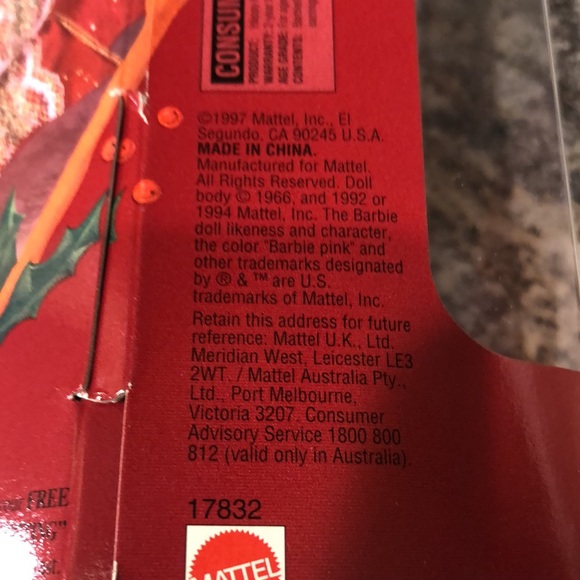 1997 Happy Holidays 10th Anniversary Barbie - Picture 13 of 16